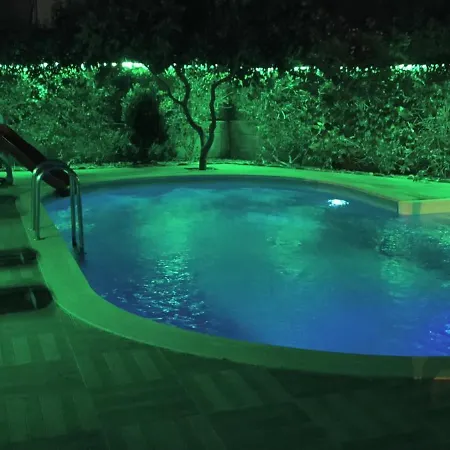 Arslan With Pool וילה
