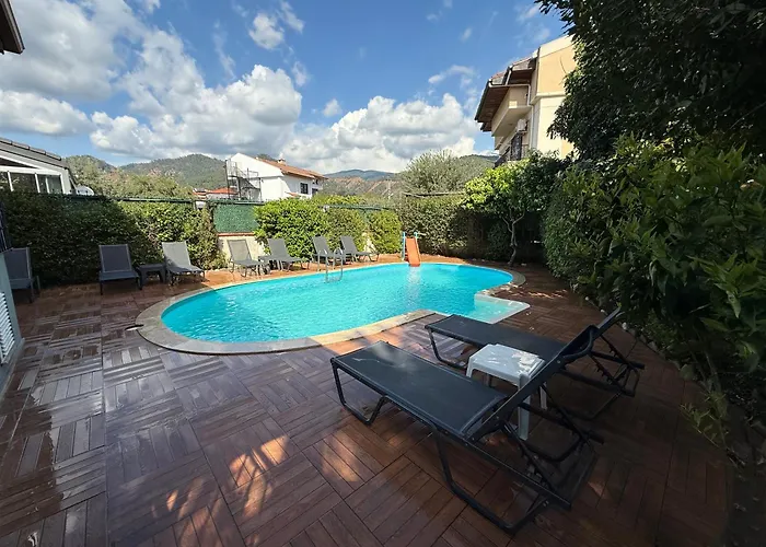 Arslan With Pool Vila *