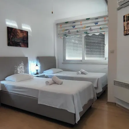 Arslan With Pool Villa Marmaris