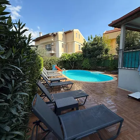 Arslan With Pool Villa Marmaris